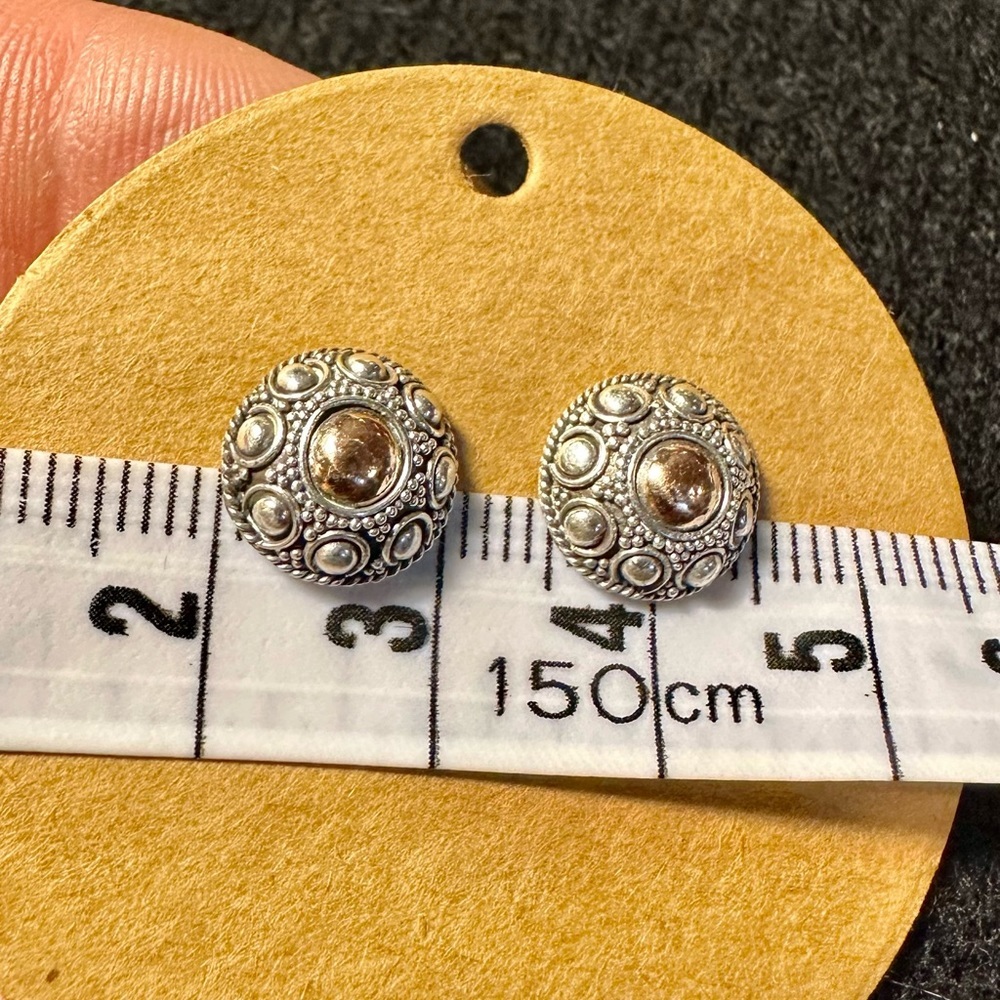 Balinese post earrings. Silver & gold. Stamped 925. 1.1cm in diameter. From Bali